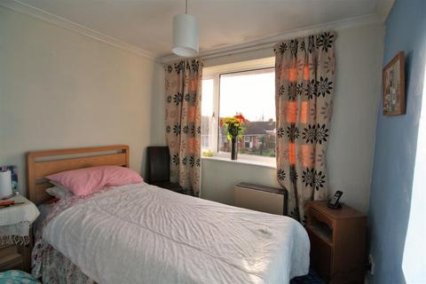 42 Downsview, Small Dole, Henfield, BN5 9YB