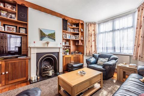 103 London Road, Wembley, HA9 7ET