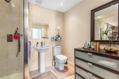 103 London Road, Wembley, HA9 7ET