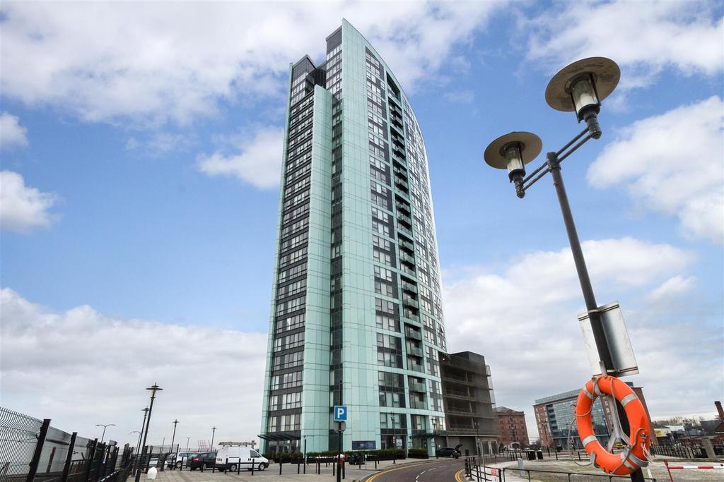 Alexandra Tower, Princes Parade, Liverpool 2 bed apartment £795 pcm