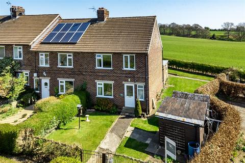 5 Cawthorne Lane, Wrelton, Pickering, YO18 8PQ