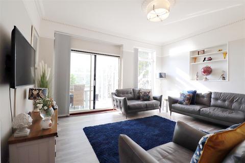 49 Upper Park Road, Belvedere, DA17 6EN