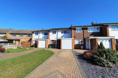 16 Woodhall Close, Uxbridge, UB8 1PY