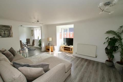 24 Retort Close, Southend-on-sea, SS1 2AQ