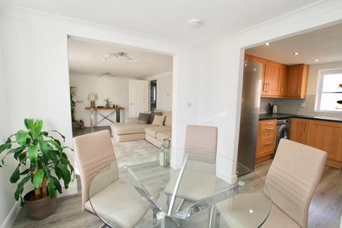 24 Retort Close, Southend-on-sea, SS1 2AQ