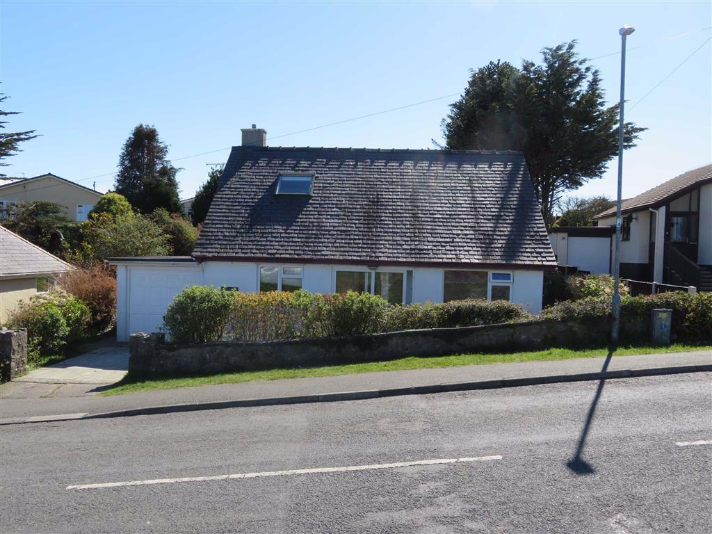 Bay View Road, Benllech, Isle Of... 2 bed detached bungalow £300,000