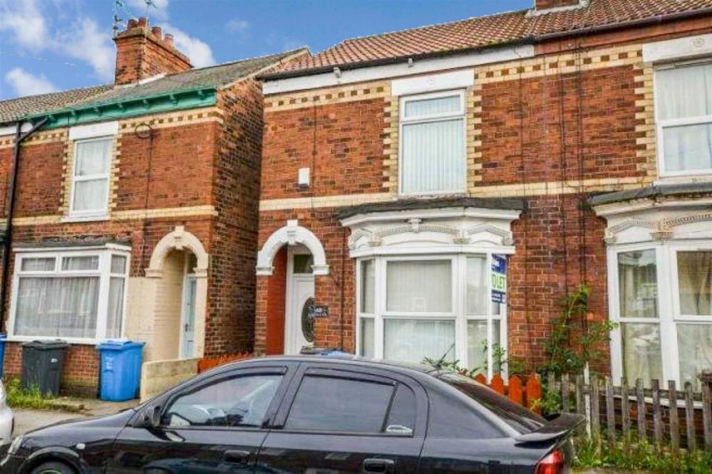 Ceylon Street, Hull 2 bed end of terrace house £60,000