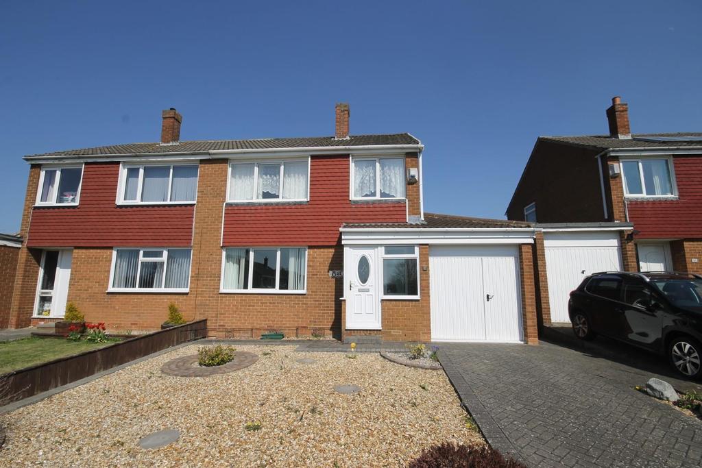 Southdean Drive, Hemlington... 3 bed semidetached house £119,995