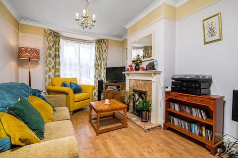 50 Campbell Road, Salisbury, SP1 3BG