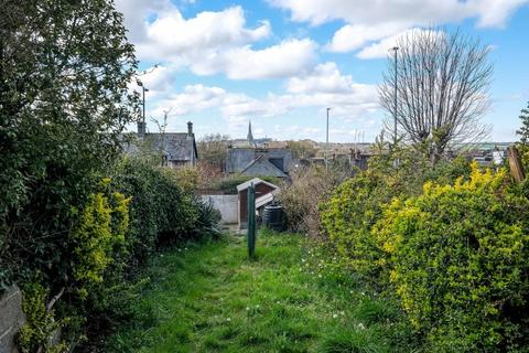 50 Campbell Road, Salisbury, SP1 3BG
