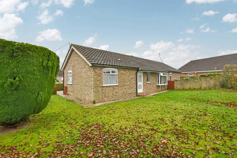 1 The Lawns, Anlaby, Hull, HU10 7HD