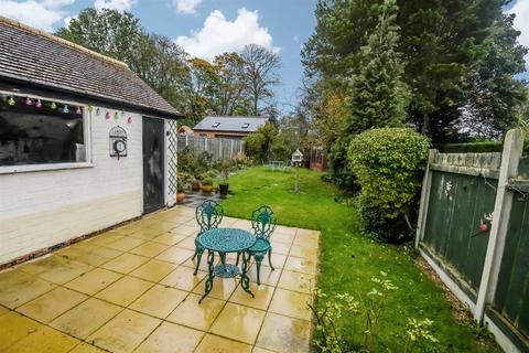 39 Carr Lane, Willerby, Hull, HU10 6JP