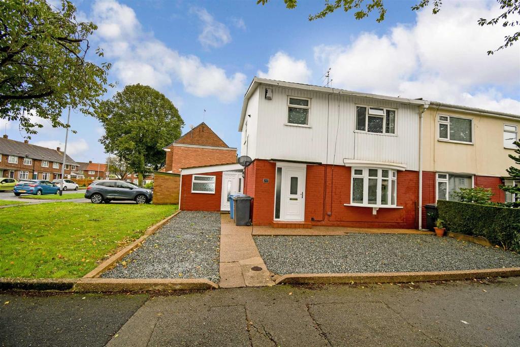 Holm Garth Drive, Hull 3 bed end of terrace house £125,000
