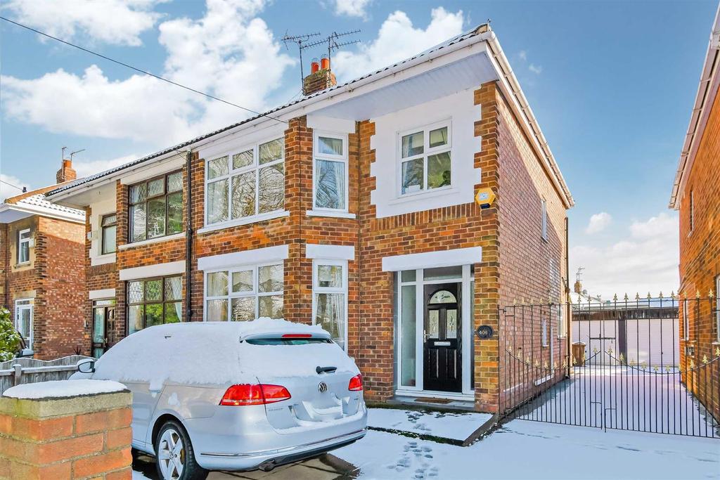 Ings Road, HULL 4 bed semidetached house £220,000