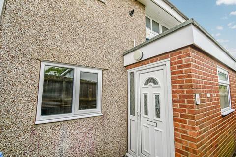 11 Binbrook Garth, Bransholme, Hull, HU7 4LB