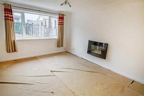 11 Binbrook Garth, Bransholme, Hull, HU7 4LB