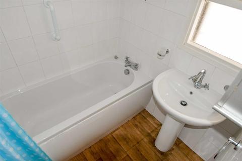 14 Glebe Road, Hull, HU7 0DX