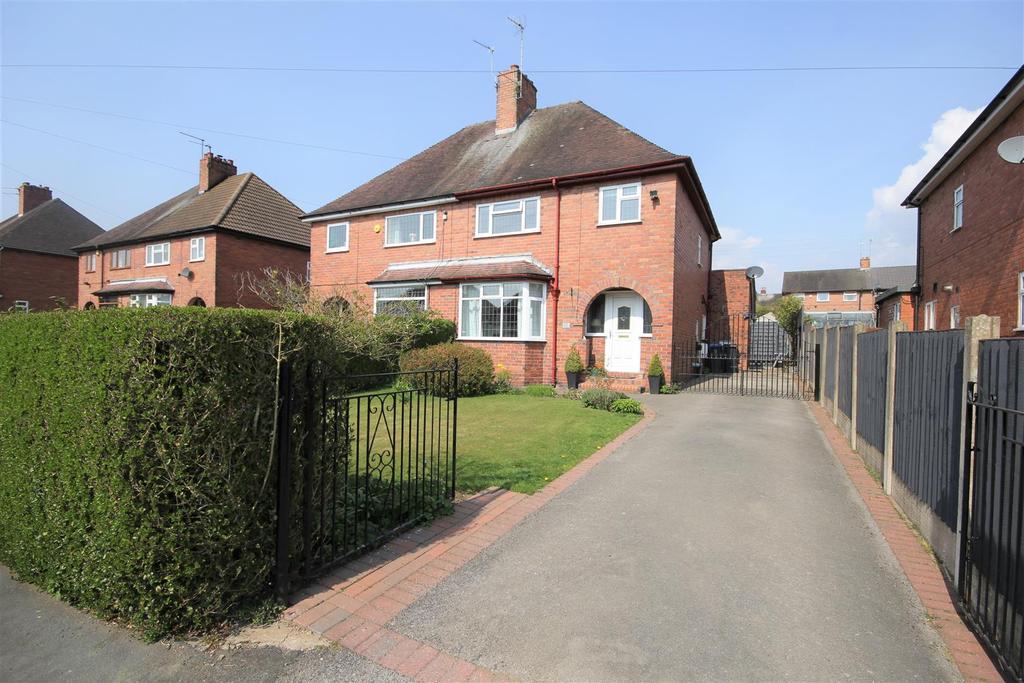 Mount Road, Blythe Bridge 3 bed semidetached house for sale £210,000
