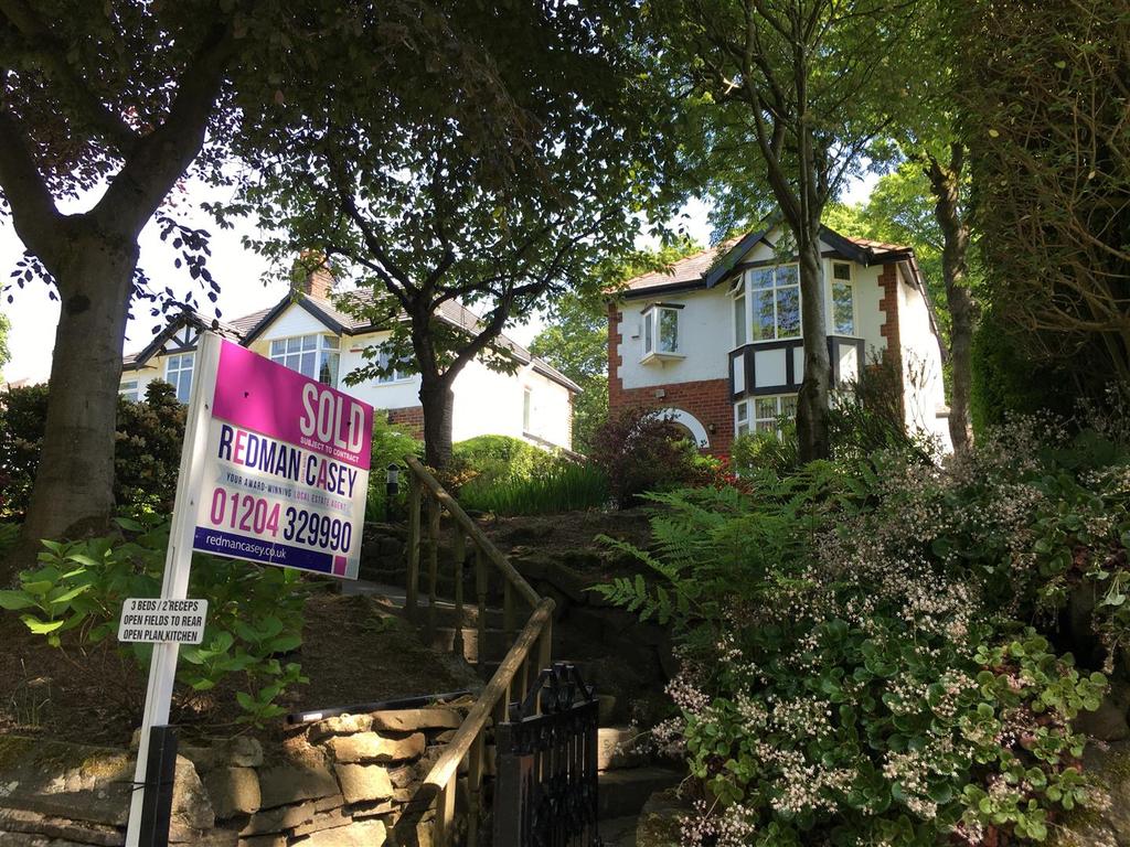 Mill Lane, Horwich, Bolton 3 bed detached house £340,000