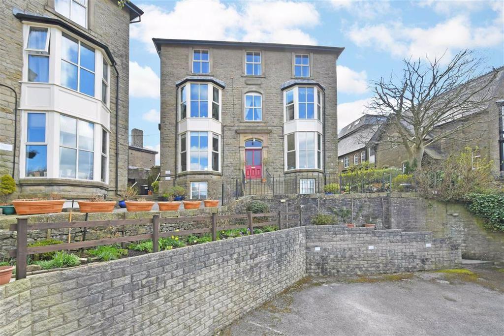 Hartington Road, Buxton 2 bed apartment £189,950