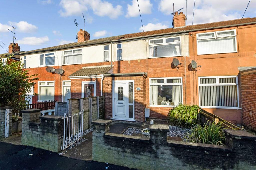 Brooklands Road, Hull 2 bed terraced house £95,000