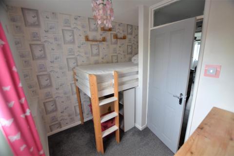 13 Andover Close, Bicester, OX26 4YE