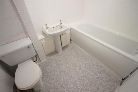 1 Canute Close, Walsall, WS1 3JL