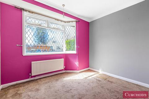 37 Ash Road, Shepperton, TW17 0DW