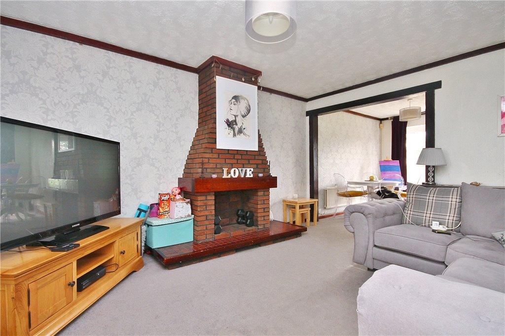 Hithermoor Road, Stanwell Moor... 3 bed semidetached house £1,150