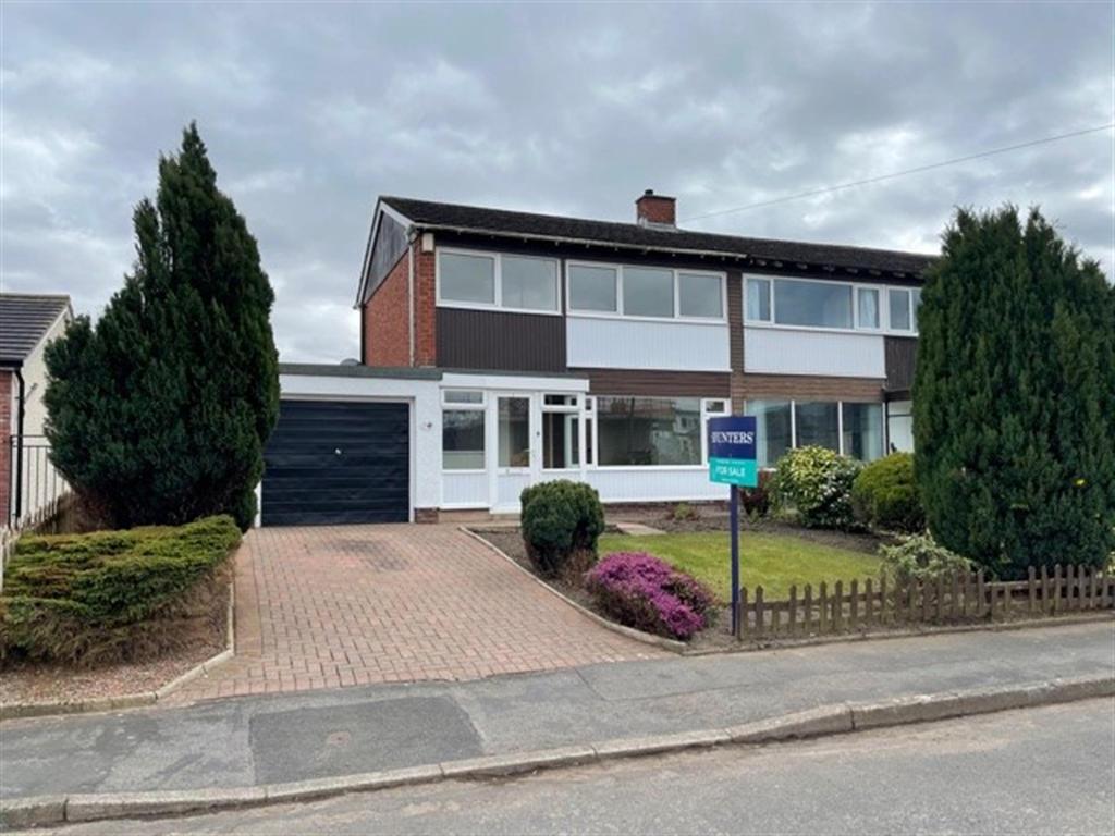 Mount Pleasant Gardens, Wigton, CA7 9QF 3 bed semidetached house £