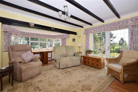 53 Doctors Lane, Chaldon, Caterham, CR3 5AF