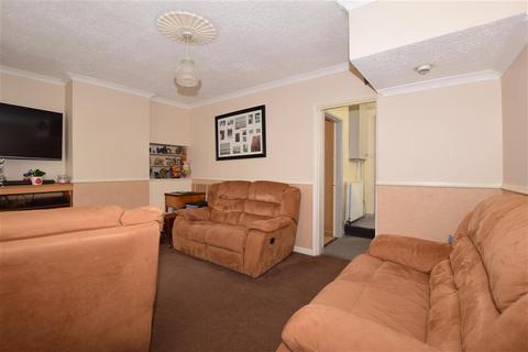 10 Wellow Walk, Carshalton, SM5 1QJ