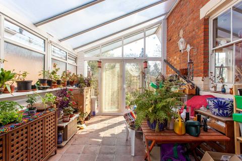 90 Blenheim Road, Caversham, Reading, RG4 7RR