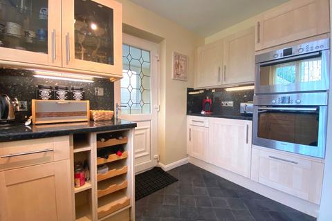 25 Barons Way, Northampton, NN2 8HP