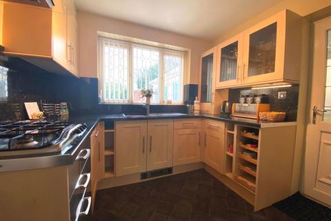25 Barons Way, Northampton, NN2 8HP