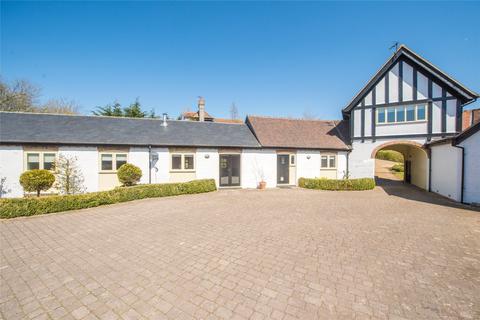 3 bedroom barn conversion to rent, Poplars End, Park Road, Toddington, Bedfordshire, LU5