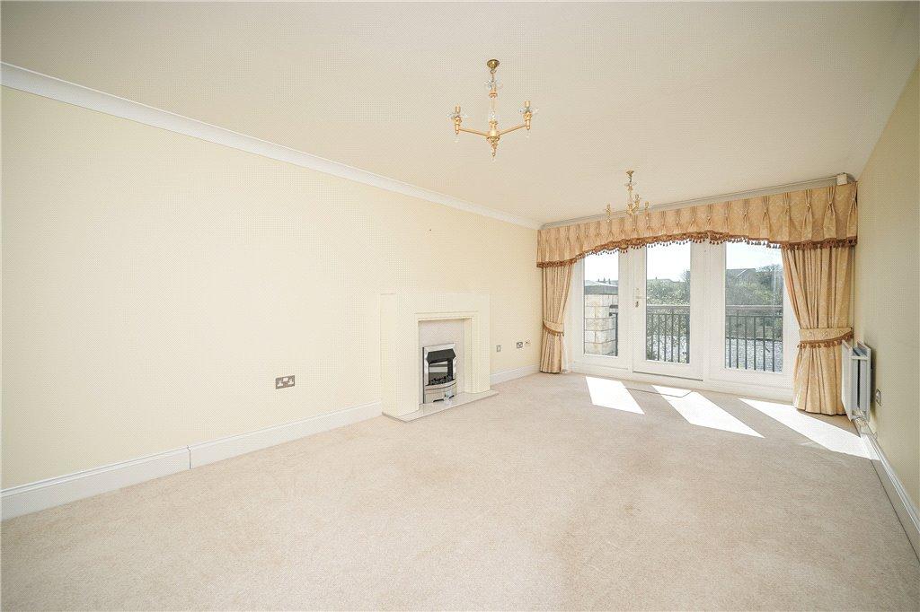 Castle Keep, Scott Lane, Wetherby... 2 bed apartment £415,000