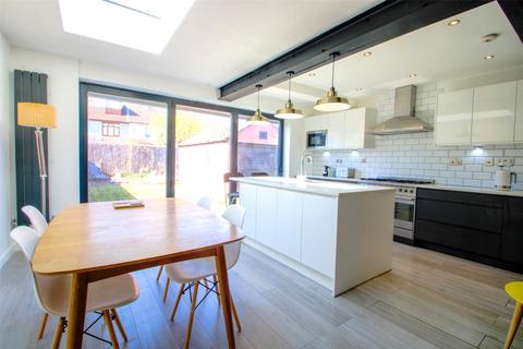 5 Banwell Road, Bristol, BS3 2DW
