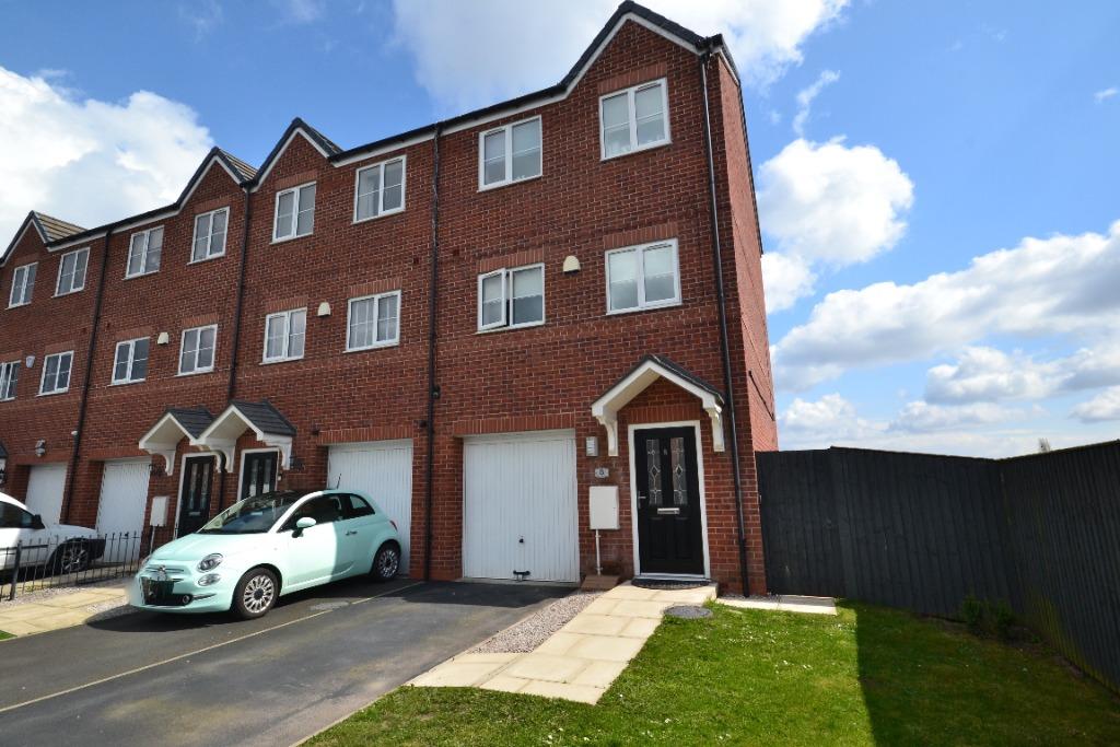 Grimshaw Park, Abram, Wigan, WN2 4 bed townhouse £185,000