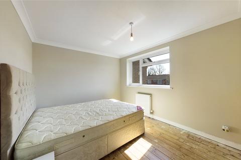 12 Appleshaw Close, Tadley, RG26 3BB