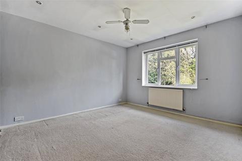 7a Pennylets Green, Stoke Poges, Slough, SL2 4BU