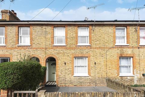 8 Bloomfield Road, Kingston Upon Thames, KT1 2SE