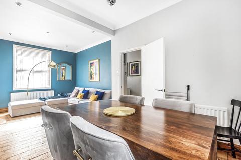 8 Bloomfield Road, Kingston Upon Thames, KT1 2SE