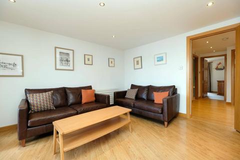 7/9 Dock Street, Edinburgh, EH6 6HU