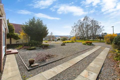 5 Lennoch Circle, Comrie, Crieff, PH6 2HS