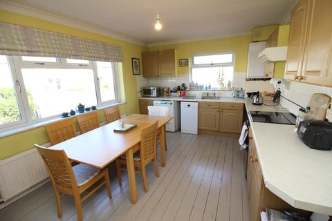 102 Brinkley Road, Worcester Park, KT4 8JF