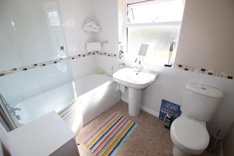102 Brinkley Road, Worcester Park, KT4 8JF