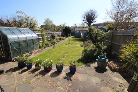 102 Brinkley Road, Worcester Park, KT4 8JF