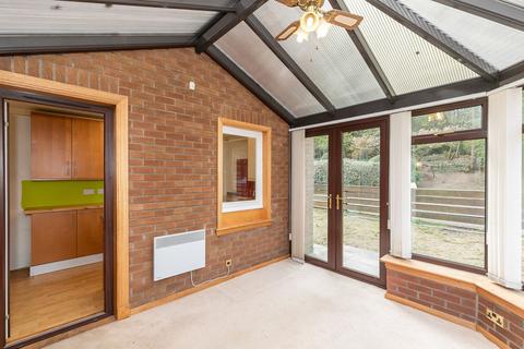6 Buckstone Crook, Edinburgh, EH10 6XR