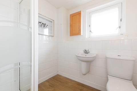 6 Buckstone Crook, Edinburgh, EH10 6XR